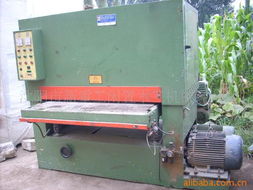 優(yōu)質(zhì)二手木工機(jī)械 臺(tái)灣產(chǎn)1.3米雙砂砂光機(jī)轉(zhuǎn)讓，附照片與信息